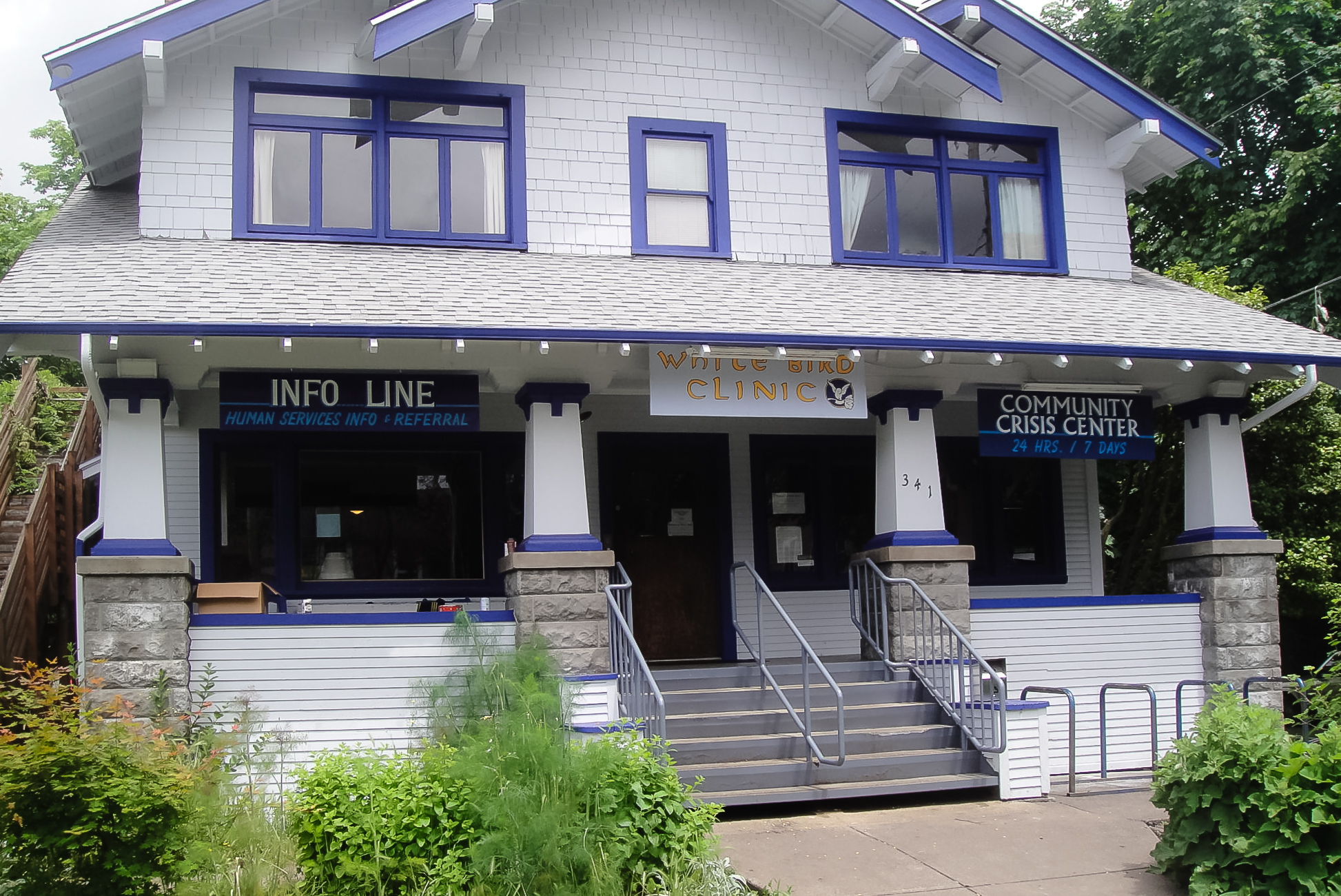 Exterior shot of White Bird Clinic in Eugene, Oregon